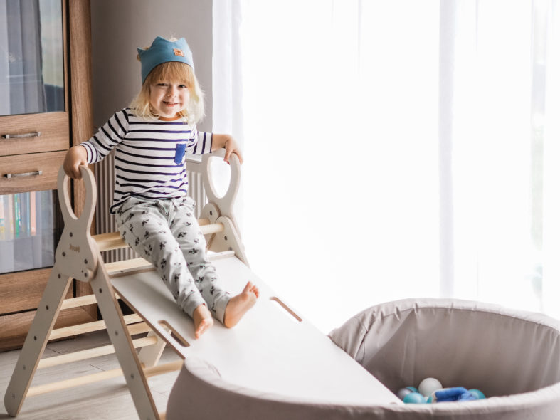 drabinka ze zjeżdżalnią Juupi